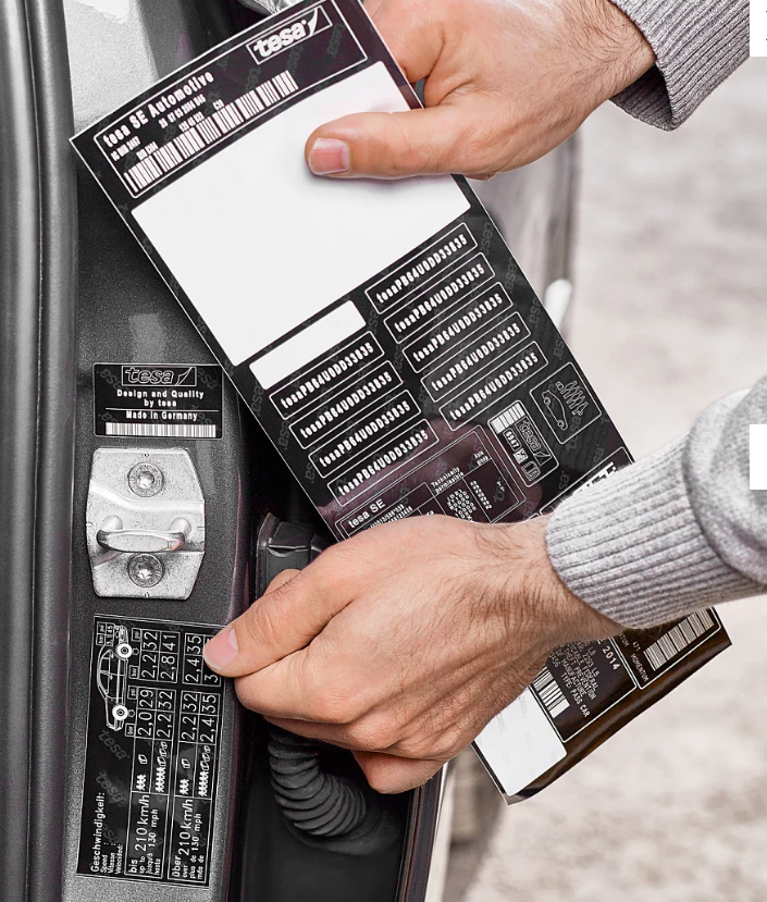  二維碼標(biāo)簽如何實(shí)現(xiàn)高速模切？| 卷對(duì)卷激光模切一體機(jī)解決方案